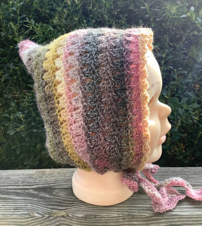 Bonnet „Aurikelchen" Zwergenmütze Ca 1-2Jahre Piximütze Häkelmütze English Rose Melange von SaraundOnsiFilzerei