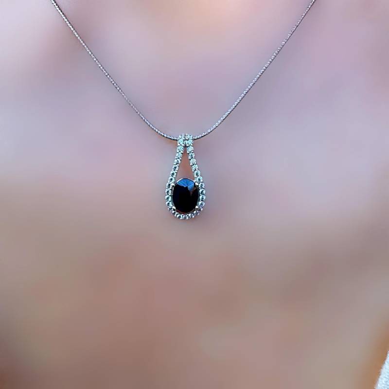 Echte Sapphire Cut Out Pear Förmigen Silber Anhänger Halskette September Birthstone von SarayaSilver