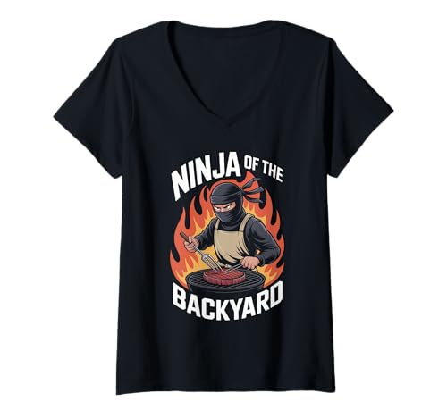 Damen Lustiger Ninja of The Backyard Spruch BBQ Humor Grill Damen Herren T-Shirt mit V-Ausschnitt von Sarcastic Cookout Chef Meat Smoker Barbecue Dad