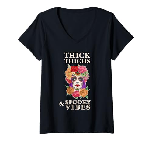 Damen Dicke Oberschenkel und gruselige Vibes Sugar Skull Woman T-Shirt mit V-Ausschnitt Damen Dicke Oberschenkel und gruselige Vibes Sugar Skull Woman T-Shirt mit V-Ausschnitt von Sarcastic Reviews Tee Factory