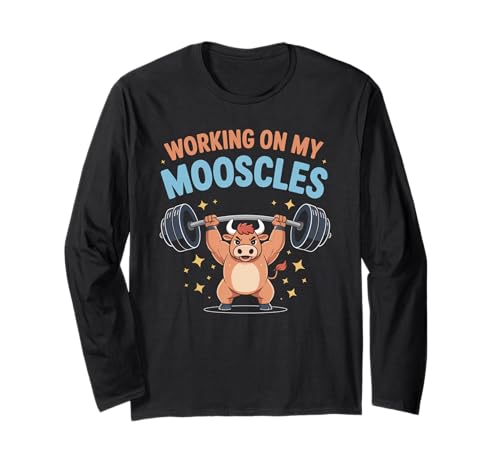Funny Working On My Mooscles Spruch Gym Bull Humor Women Men Langarmshirt von Sarcastic Weightlifting Cow Joke Retro Workout