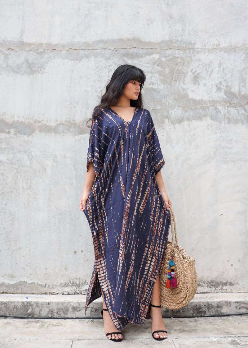 Lila Tie Dye Kaftan Kleid, Langes Rayon Boho Für Frauen, Maxi-strandkleid, Resort Langer von SaronaLane