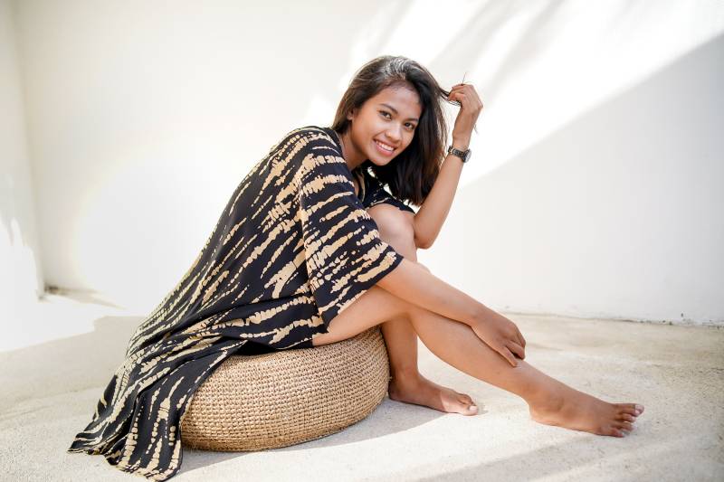 Rayon Kimono, Locker Sitzendes Lounge Kleid, Badeanzug Abdeckung, Schwarzer Kaftan, Urlaubs Outfit, Pool Party Kleid von SaronaLane