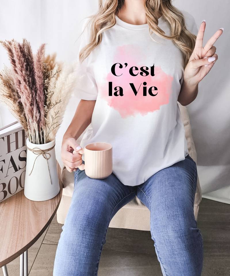Französisch, C'est La Vie, Statement, Minimalistisch, T-Shirt France, Geschenk, Lebenseinstellung von Saskialalamania