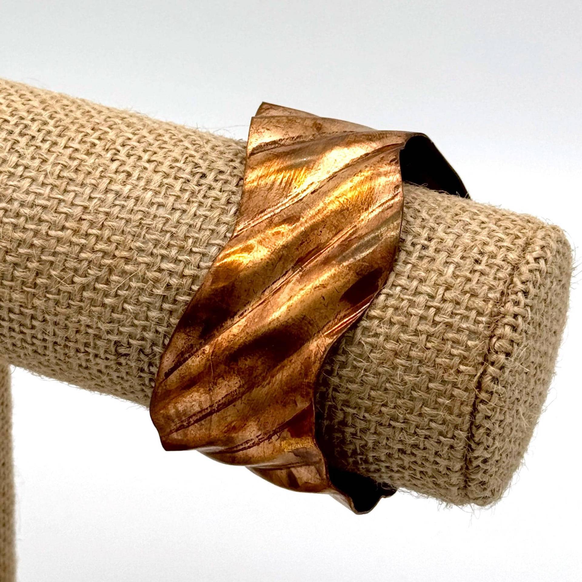 Vintage Kupfer Finish Messing Manschette Armband Vintage Kupfer Finish Messing Manschette Armband von SassyBrassyCo