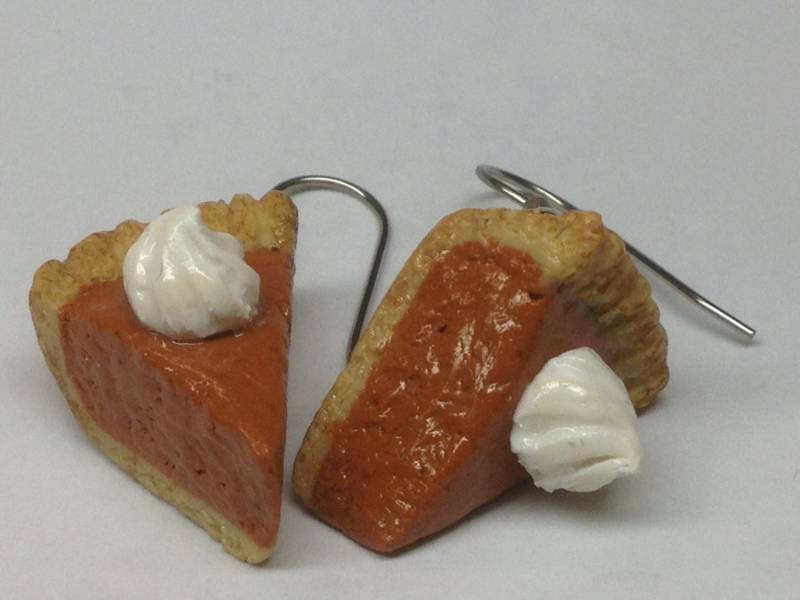 Pumpkin Pie Ohrringe, Fimo Schmuck, Auf Bestellung Gefertigt Pumpkin Pie Ohrringe, Fimo Schmuck, Auf Bestellung Gefertigt von SassyPumpkinShoppe