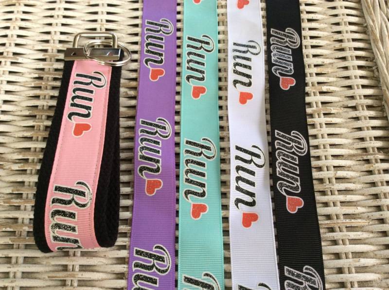 Run Love Schlüsselanhänger, Schlüsselanhänger Für Frauen, Laufen, Armband Laufende Geschenke Läufer von Sassygirlheadbands