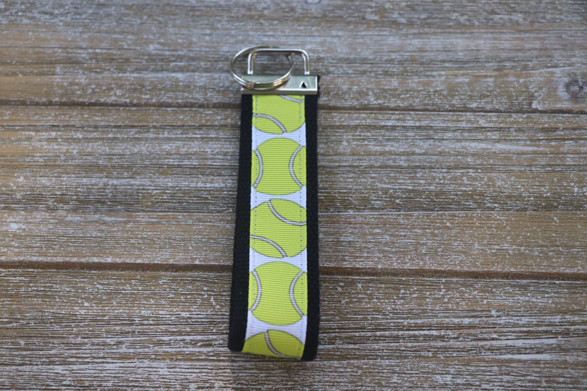 Tennisball Schlüsselbänder, Tennis Geschenke, Zubehör, Frau Schlüsselanhänger, Benutzerdefinierte Coole Süße Schlüsselhalter von Sassygirlheadbands