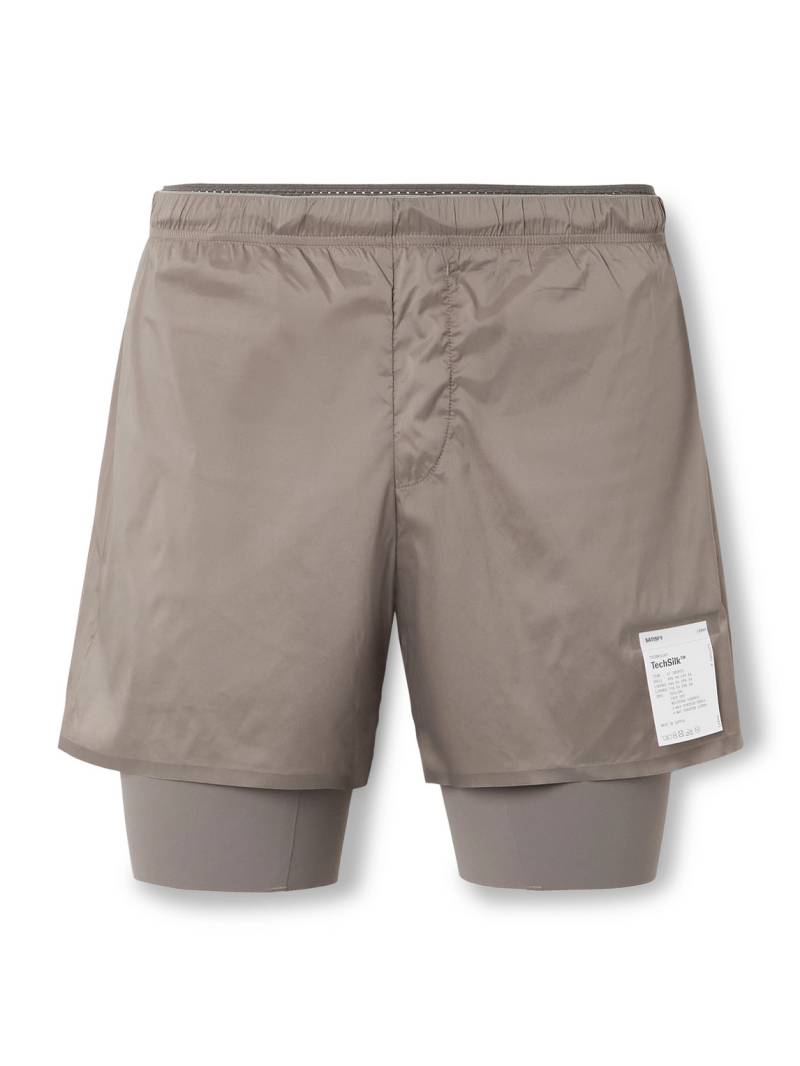Satisfy - 8" Straight-Leg Layered Techsilk and Justice™ coldblack® Shorts - Men - Brown - L von Satisfy