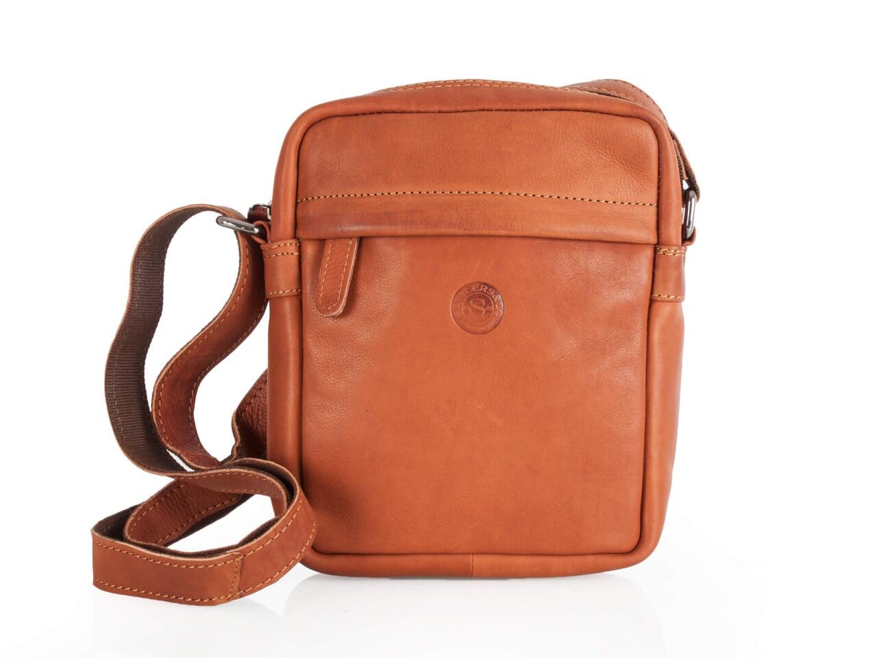 Sattlers & Co - Sattlers & Co The Barn Mecenas Umhängetasche #68*008 Tan von Sattlers & Co