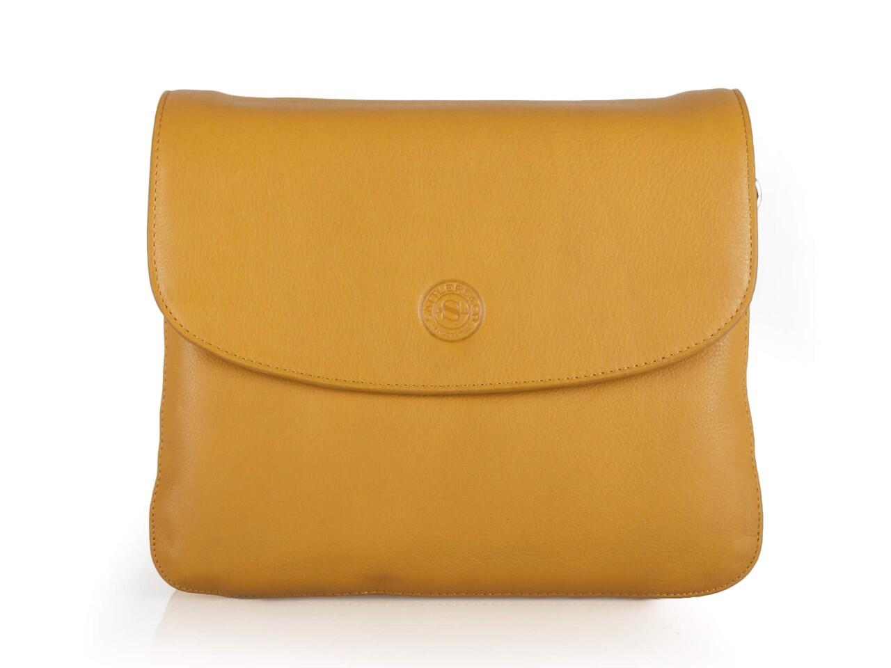 Sattlers & Co - Sattlers & Co The Smooth Palina Umhängetasche #71*003 yellow von Sattlers & Co