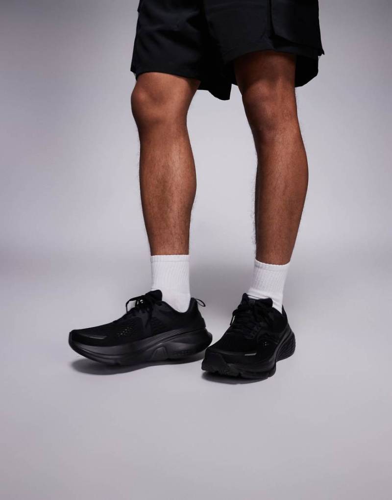 Saucony - Guide 18 - Lauf-Sneaker in Triple-Schwarz von Saucony