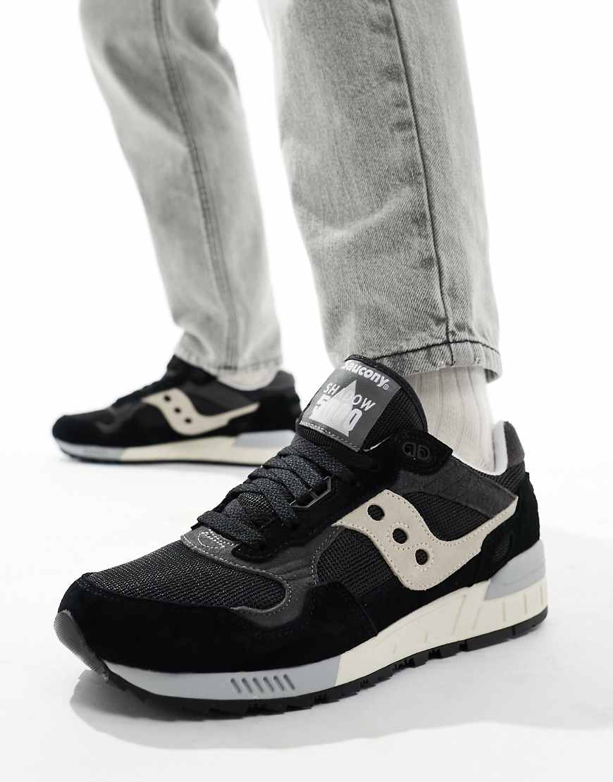 Saucony - Shadow 5000 - Sneaker in Schwarz von Saucony