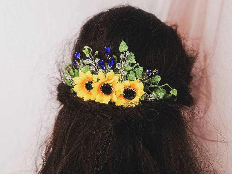 Sonnenblume Haarkamm Braut Haarteil Mit Sapphire Strasssteinen von SavchenkoDesign
