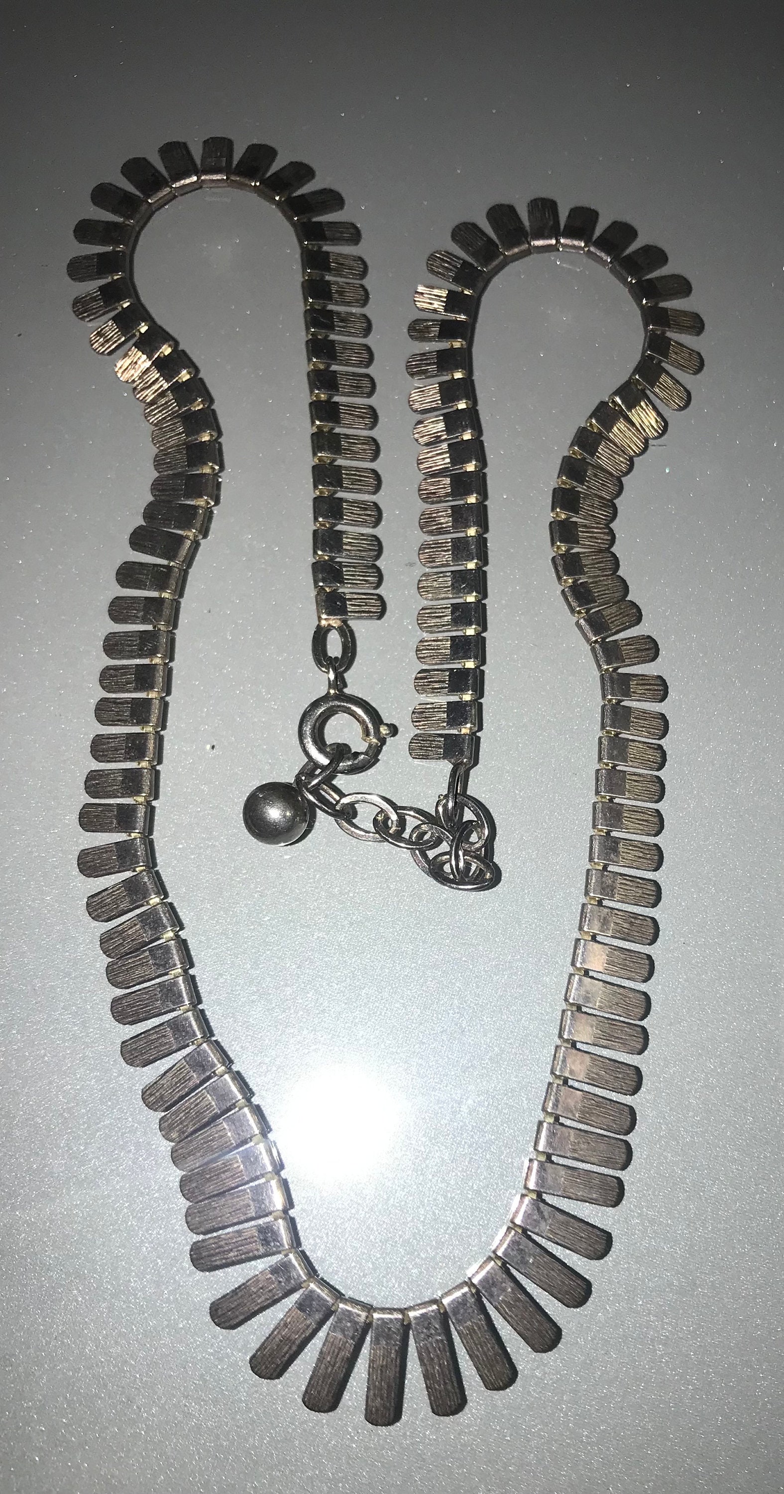 Andreas Daub Vintage Kolier Kette 925 Silber Silberschmuck Alt Vintage Germany Um 1950/1960 Andreas Daub Vintage Kolier Kette 925 Silber Silberschmuck Alt Vintage Germany Um 1950/1960 von SaveTheJewelry