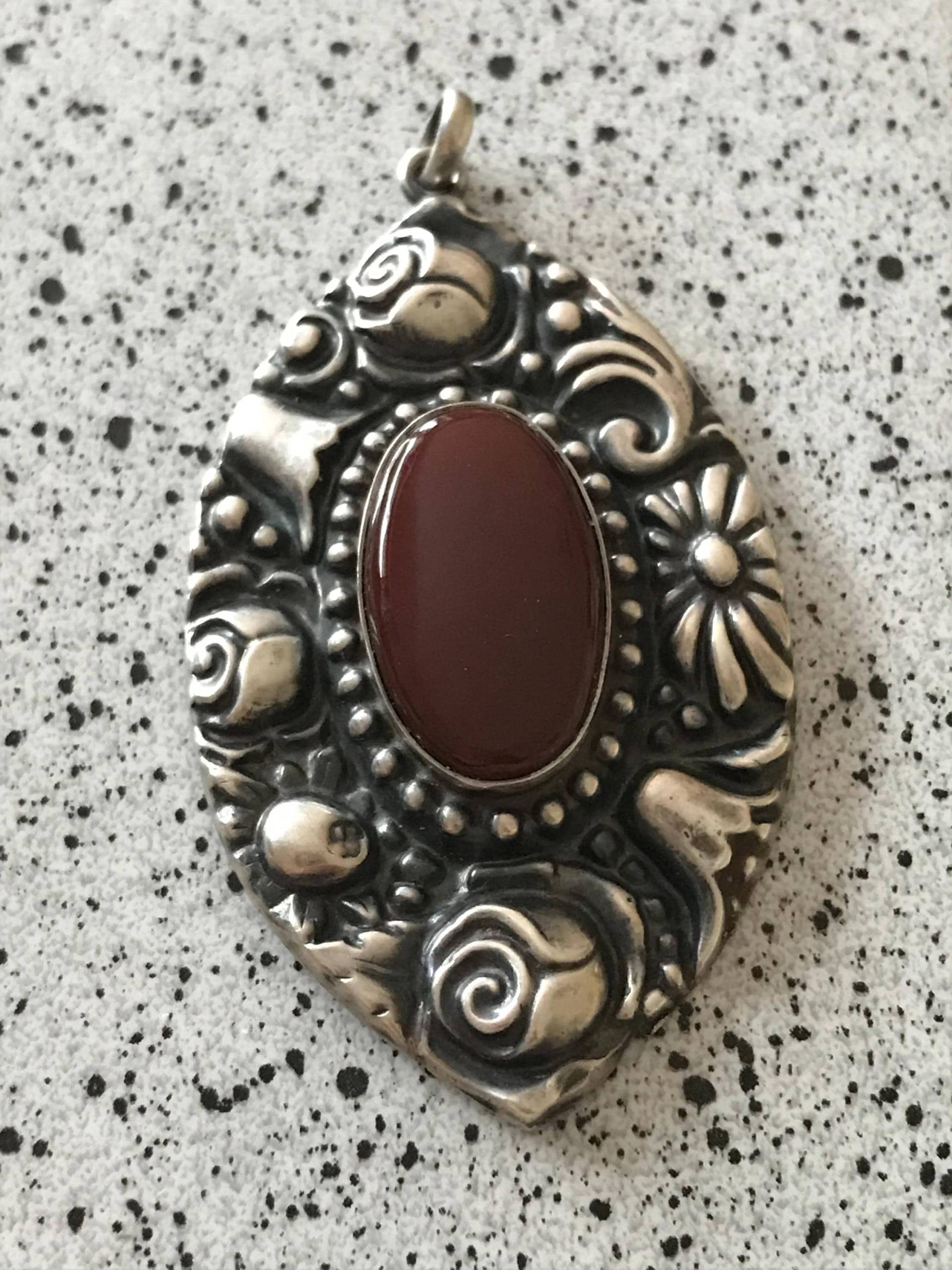 Kohm&haller Jugendstil 800 Silber Anhänger Pforzheim Antik Vintage Silberschmuck Design Kohm&haller Jugendstil 800 Silber Anhänger Pforzheim Antik Vintage Silberschmuck Design von SaveTheJewelry