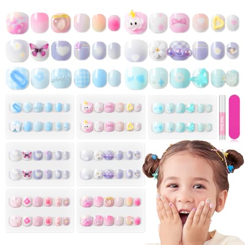 SAVILAND Kinder Press on Nails - 84 Stück 7 Pack Kinder Nägel zum Aufkleben Pre Glue Full Cover Short Niedlicher Fantasy Stil Lila Blau Rosa Gradient Kartoon Stil Kinder Mädchen Weihnachten Geschenke von Saviland