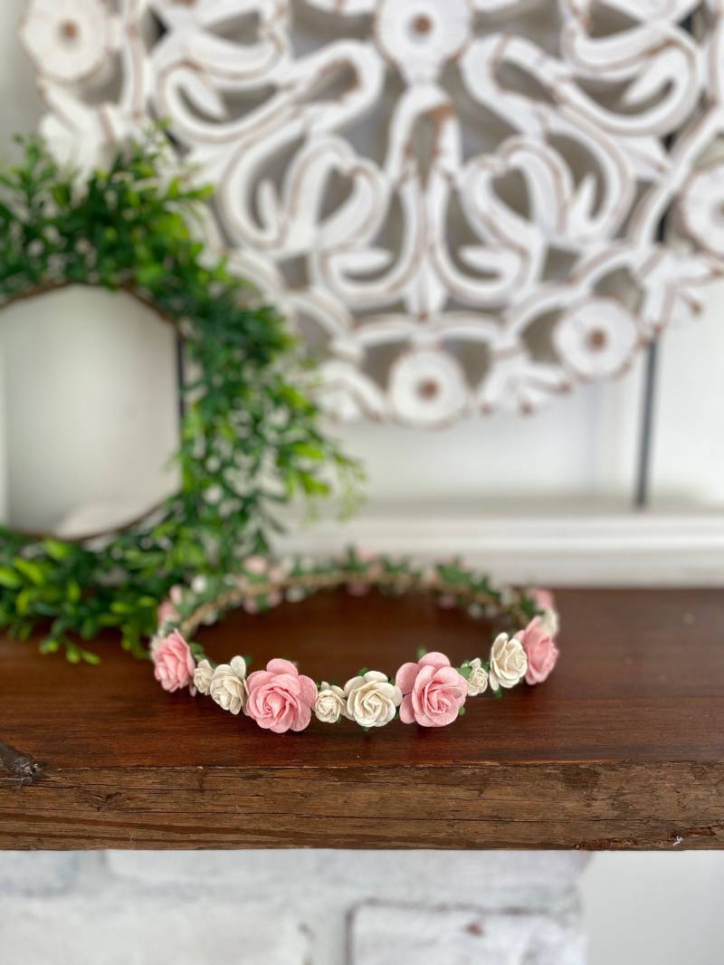 Neugeborenen Blumenkrone, Kleinkind Baby Stirnband, Blumenmädchen Krone Neugeborenen Blumenkrone, Kleinkind Baby Stirnband, Blumenmädchen Krone von SavviBlooms