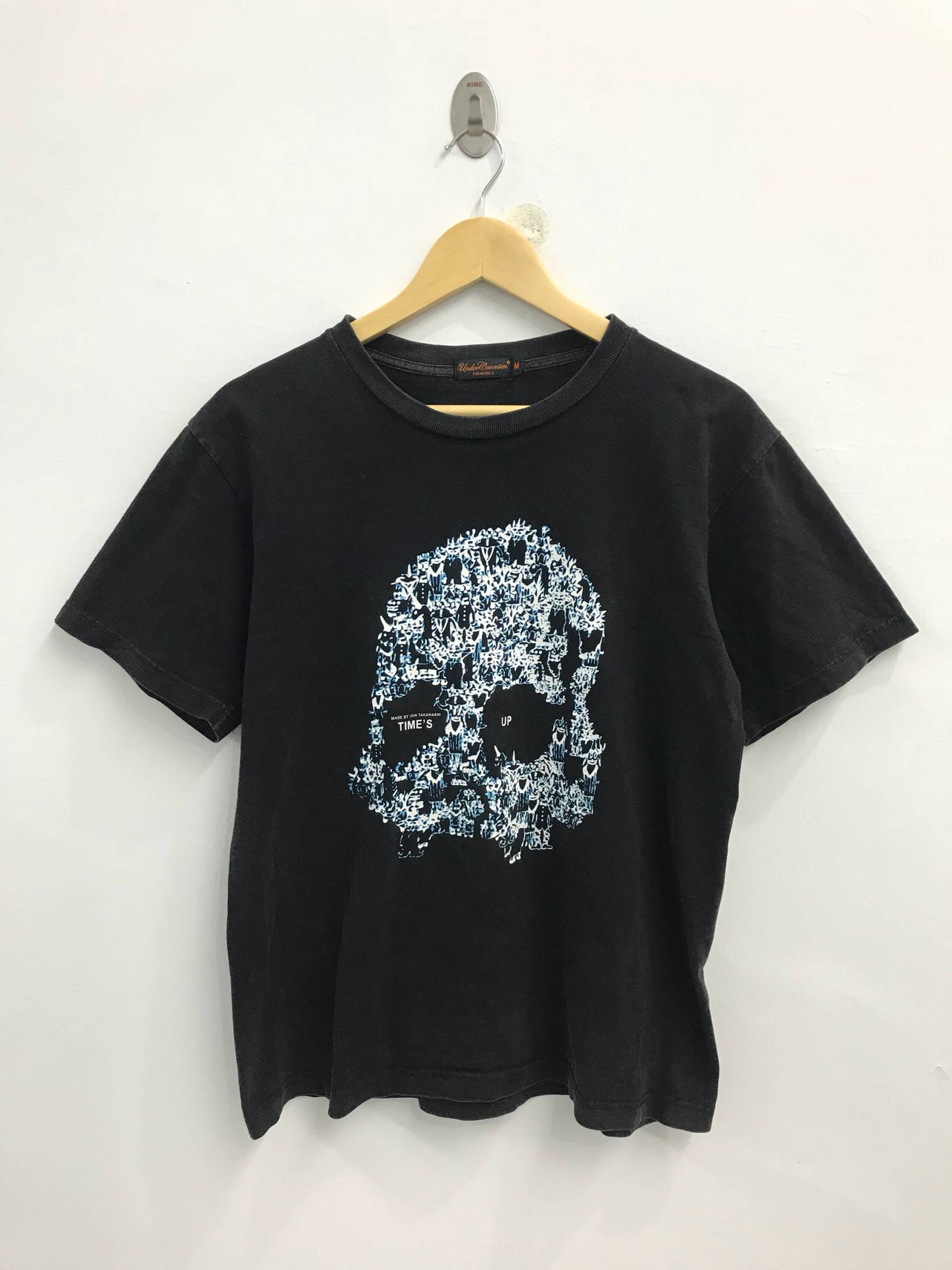 Kostenloser Versand Vintage Undercover Von Jun Takahashi Tshirt.. Undercoverismus Für Rebellen.. Schädel Zeit Ist Up.. Größe M Kostenloser Versand Vintage Undercover Von Jun Takahashi Tshirt.. Undercoverismus Für Rebellen.. Schädel Zeit Ist Up.. Größe M von SawTheBundle
