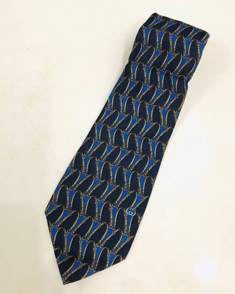 Vintage 90Er Jahre Gucci Gürtel Design Krawatte 100 % Seide... Hergestellt in Italien Vintage 90Er Jahre Gucci Gürtel Design Krawatte 100 % Seide... Hergestellt in Italien von SawTheBundle
