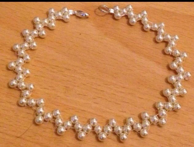 Zick-Zack Fußkettchen Aus Elfenbeinfarbenen Glaswachsperlen. Boho/Hochzeit/Fest von Saxonamber