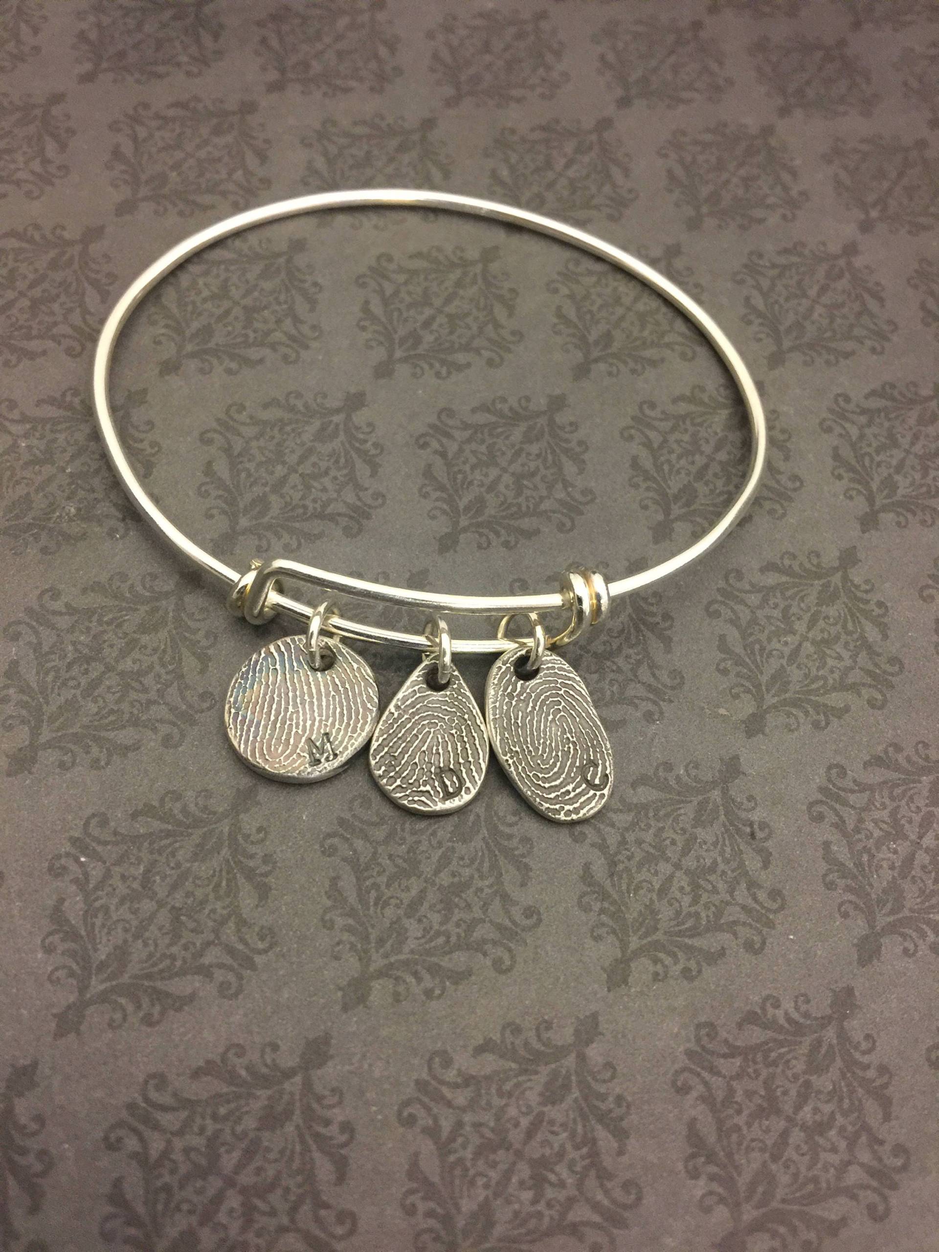 Armreif - Fingerabdruck Armband Daumenabdruck Andenken Personalisierte Schmuck Sagen Alles Armreif - Fingerabdruck Armband Daumenabdruck Andenken Personalisierte Schmuck Sagen Alles von SayAnythingJewelry