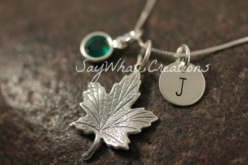 sterling Silber Mini Erste Hand Gestempelt Ahorn Blatt Charm Halskette von SayWhatCreations