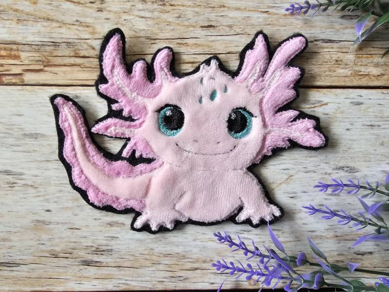 Applikation Axolotl Als Aufnäher, Bügelpatch Oder Patch Für Den Schulranzen Applikation Axolotl Als Aufnäher, Bügelpatch Oder Patch Für Den Schulranzen von ScaBaDesignArts