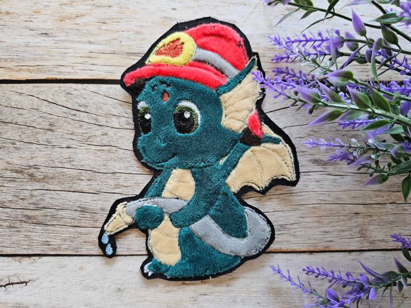 Applikation Feuerwehr Drache Als Aufnäher, Bügelpatch Oder Patch Für Den Schulranzen Applikation Feuerwehr Drache Als Aufnäher, Bügelpatch Oder Patch Für Den Schulranzen von ScaBaDesignArts