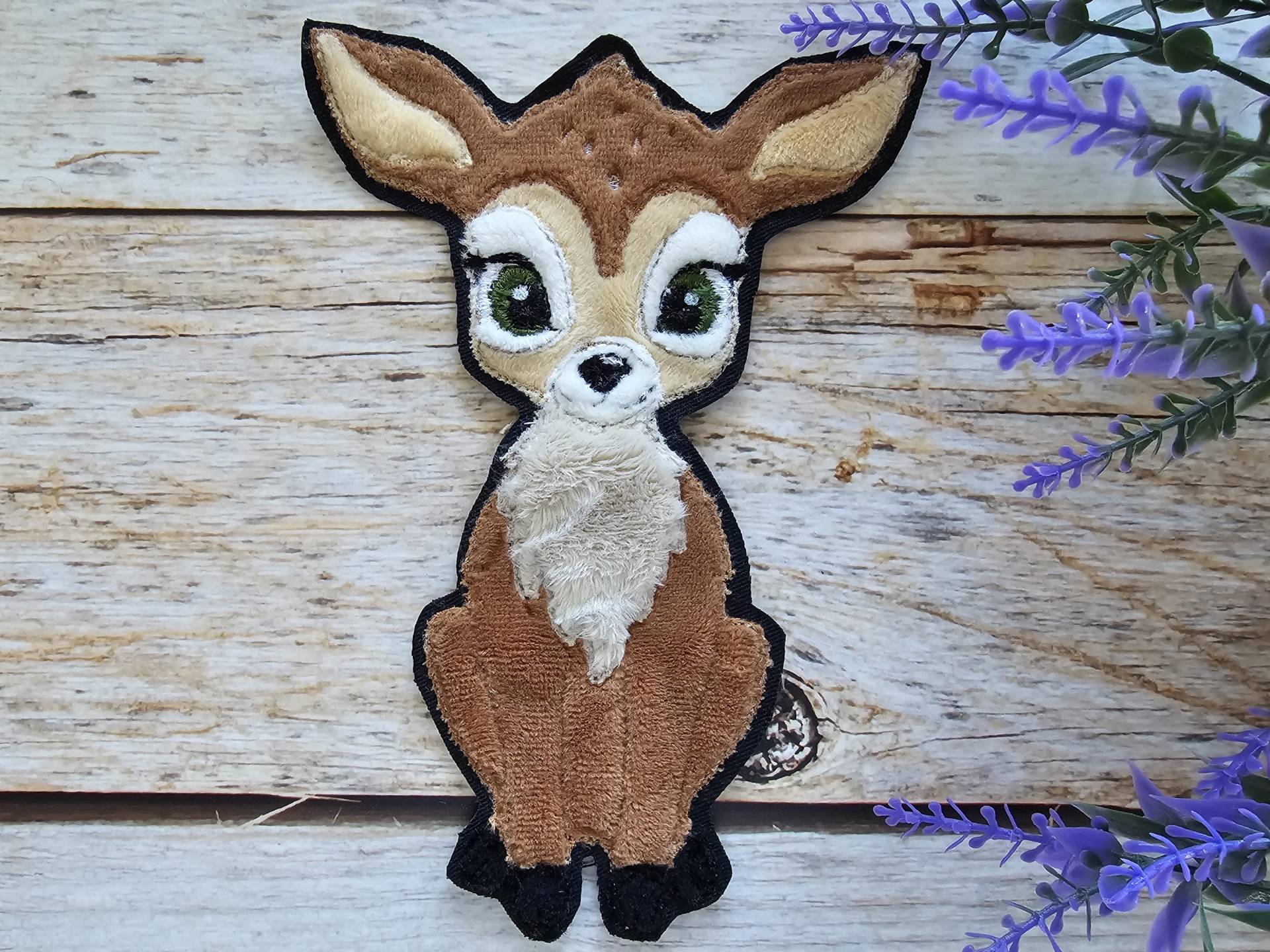 Applikation Reh Als Aufnäher, Bügelpatch Oder Patch Für Den Schulranzen von ScaBaDesignArts