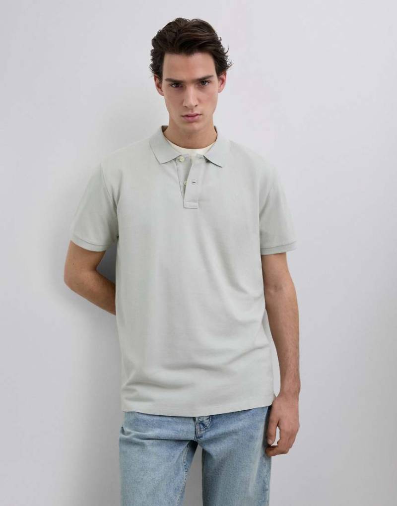 Scalpers - Basic-Polohemd in Grau mit Totenkopfmotiv von Scalpers