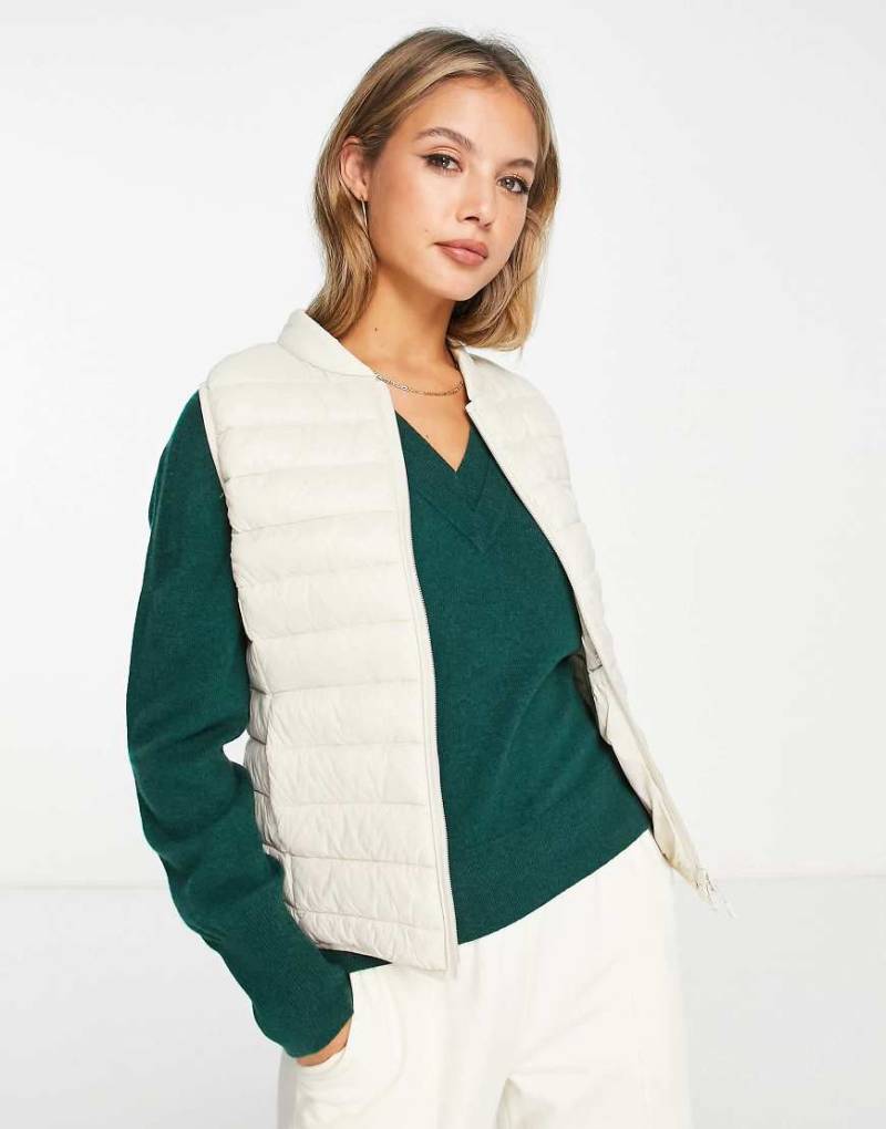 Scalpers - Gstaad - Steppweste in Beige-Neutral Scalpers - Gstaad - Steppweste in Beige-Neutral von Scalpers