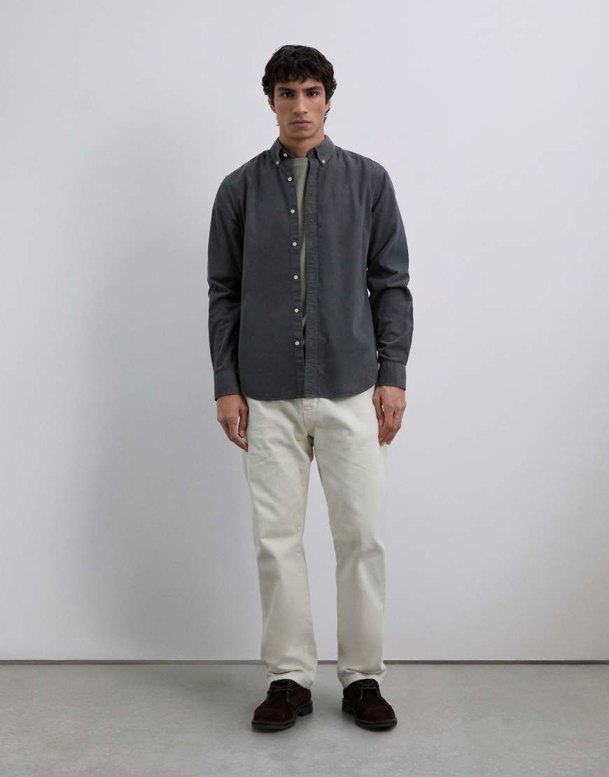 Scalpers - Hemd aus Cord in dunklem Khaki mit Button-Down-Kragen-Grün von Scalpers