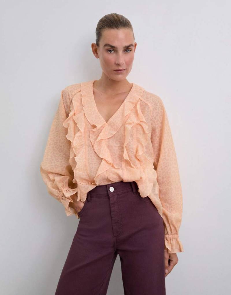 Scalpers - Bluse in Altrosa mit Animal-Print und Rüschen von Scalpers