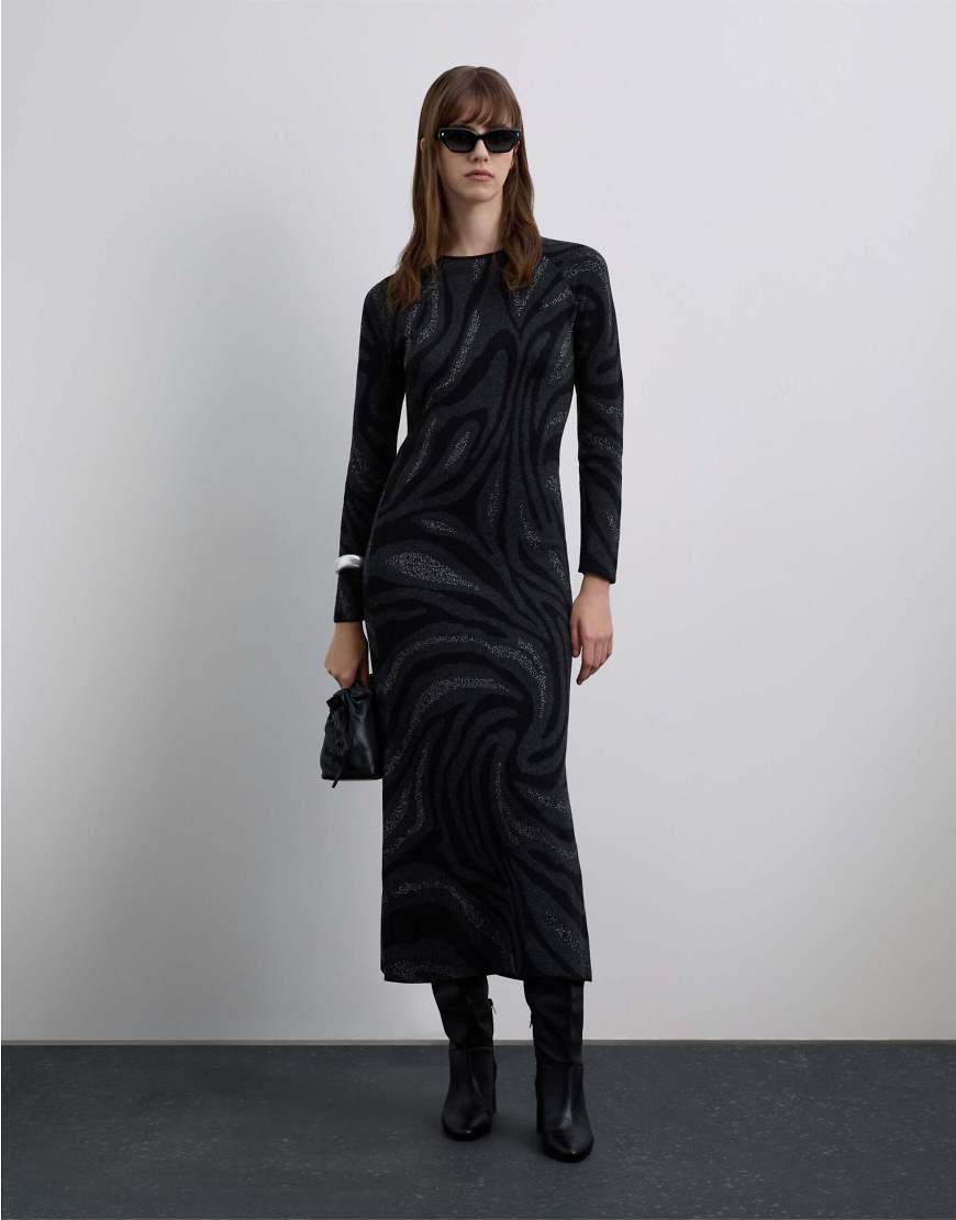 Scalpers - Jacknit - Gemustertes Strickkleid in Schwarz und Grau-Bunt von Scalpers