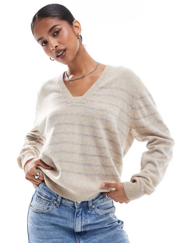 Scalpers - Joy - Pullover mit blauen Streifen und eckigem Ausschnitt von Scalpers