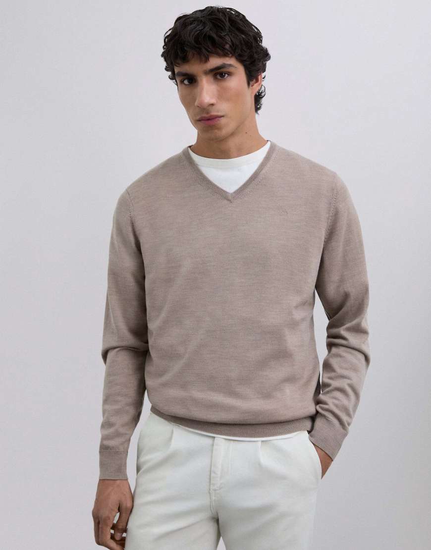 Scalpers - Klassisches Oberteil aus Tricotstrick in Taupe mit V-Ausschnitt-Neutral von Scalpers