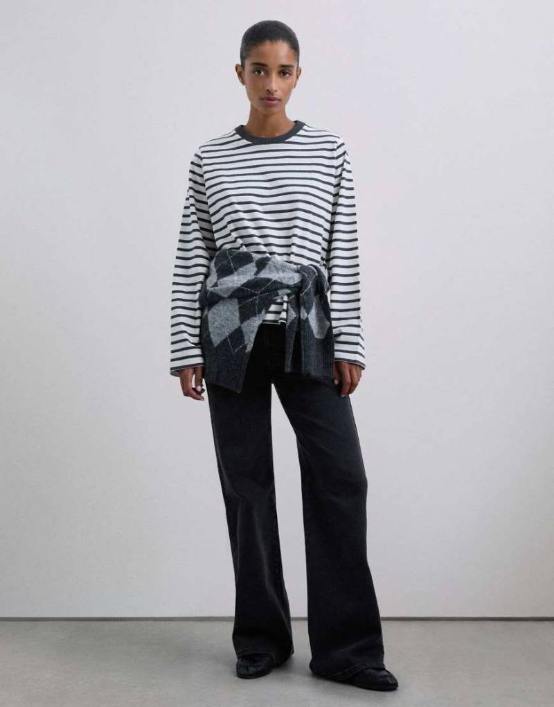 Scalpers - Langärmliges, grau gestreiftes Shirt von Scalpers