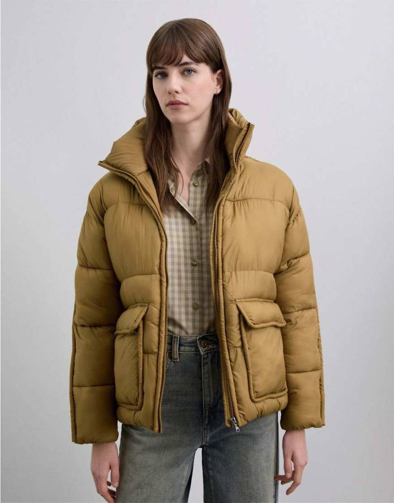 Scalpers - Pufferjacke in Senfgelb mit Taschen von Scalpers