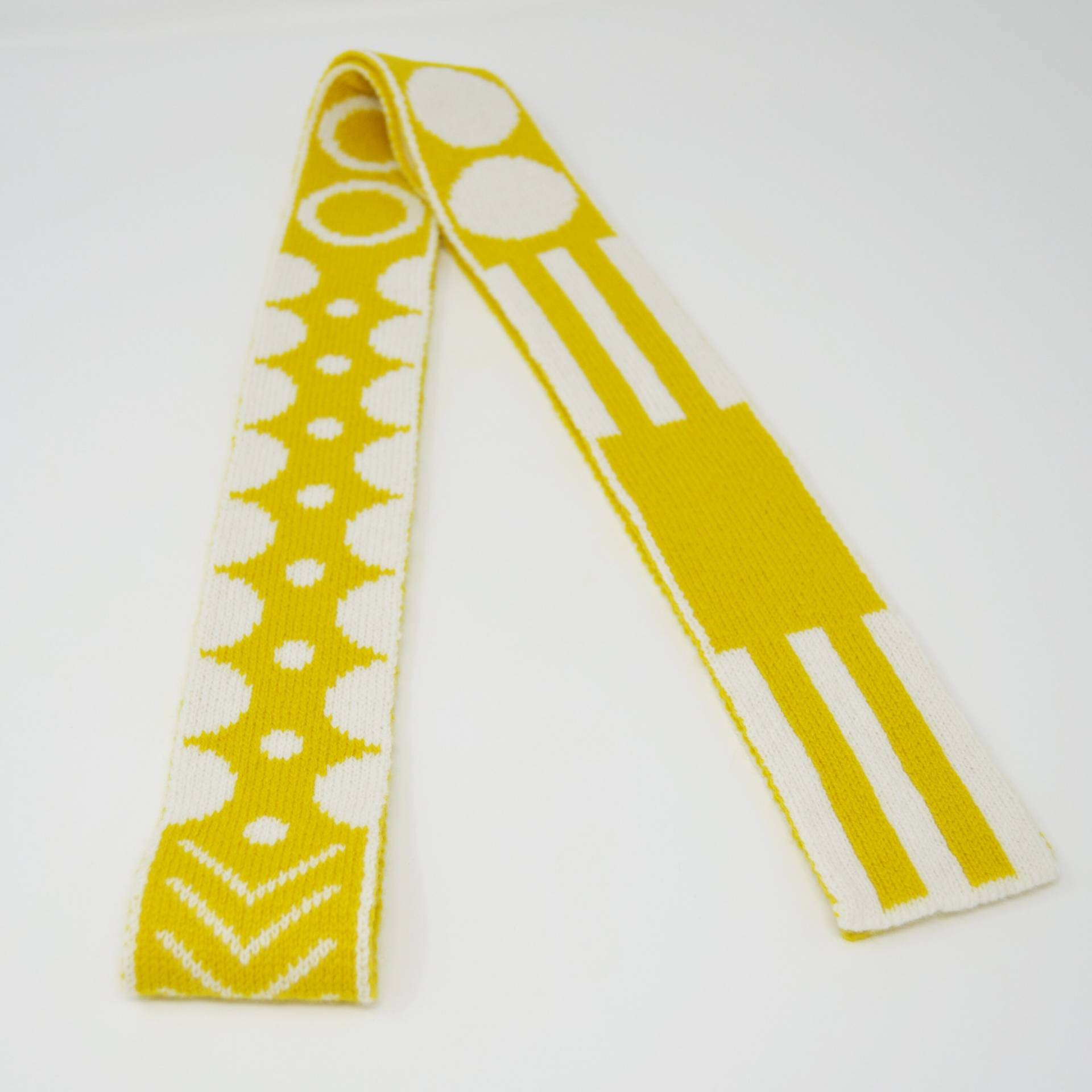 Schmaler Wollschal, Gelb/Weiss Gemusterter Schal von ScarletKnitwear