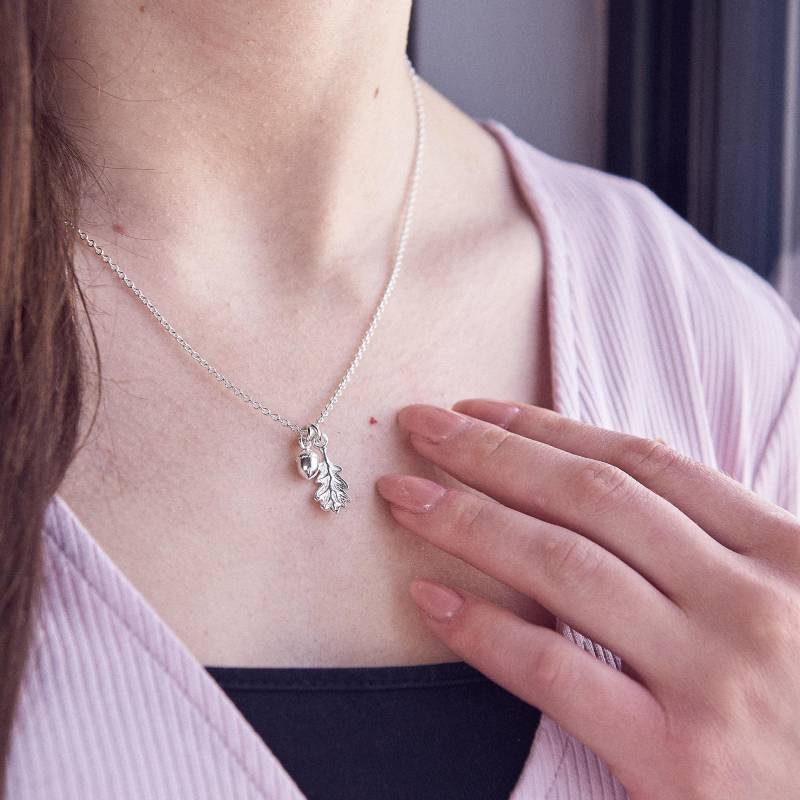 Winzige Ahorn Eichenblatt Halskette Mit Massivem Sterling Silber, Solidem Gold Oder Rosegold Eichel Winzige Ahorn Eichenblatt Halskette Mit Massivem Sterling Silber, Solidem Gold Oder Rosegold Eichel von ScarlettJewellery