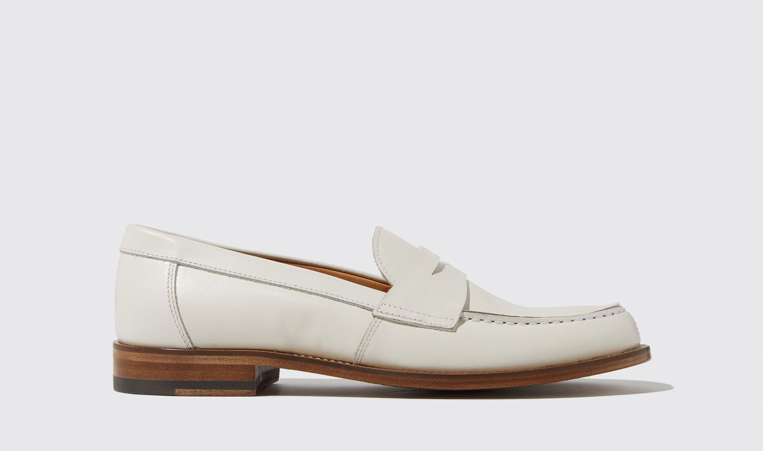 Scarosso Loafers Harper White Kalbsleder von Scarosso