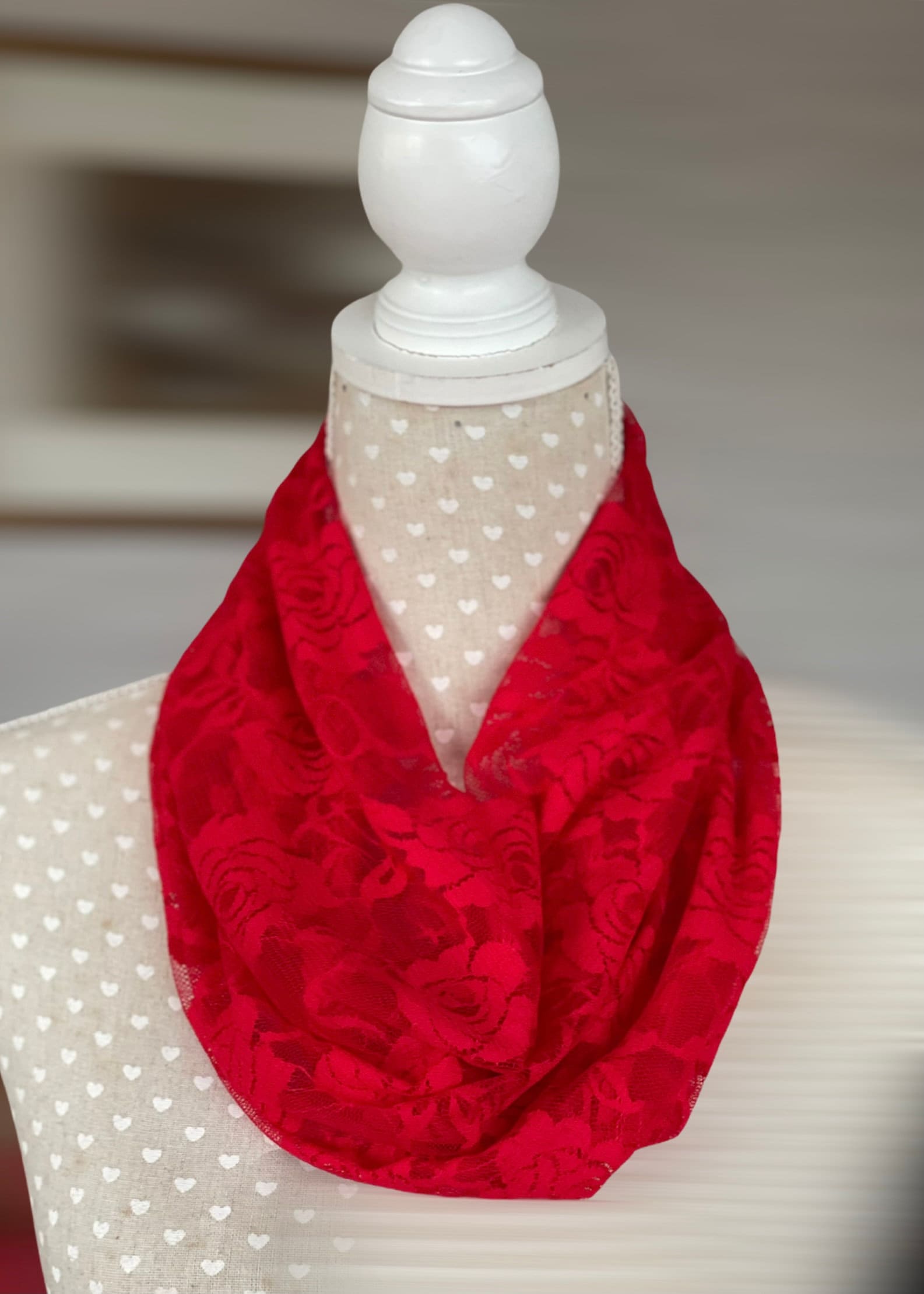 Roter Spitzen-Schlauchschal, Schlauchschal, Geschenk Für Sie, Leichter Sommerschal von Scarvestorock