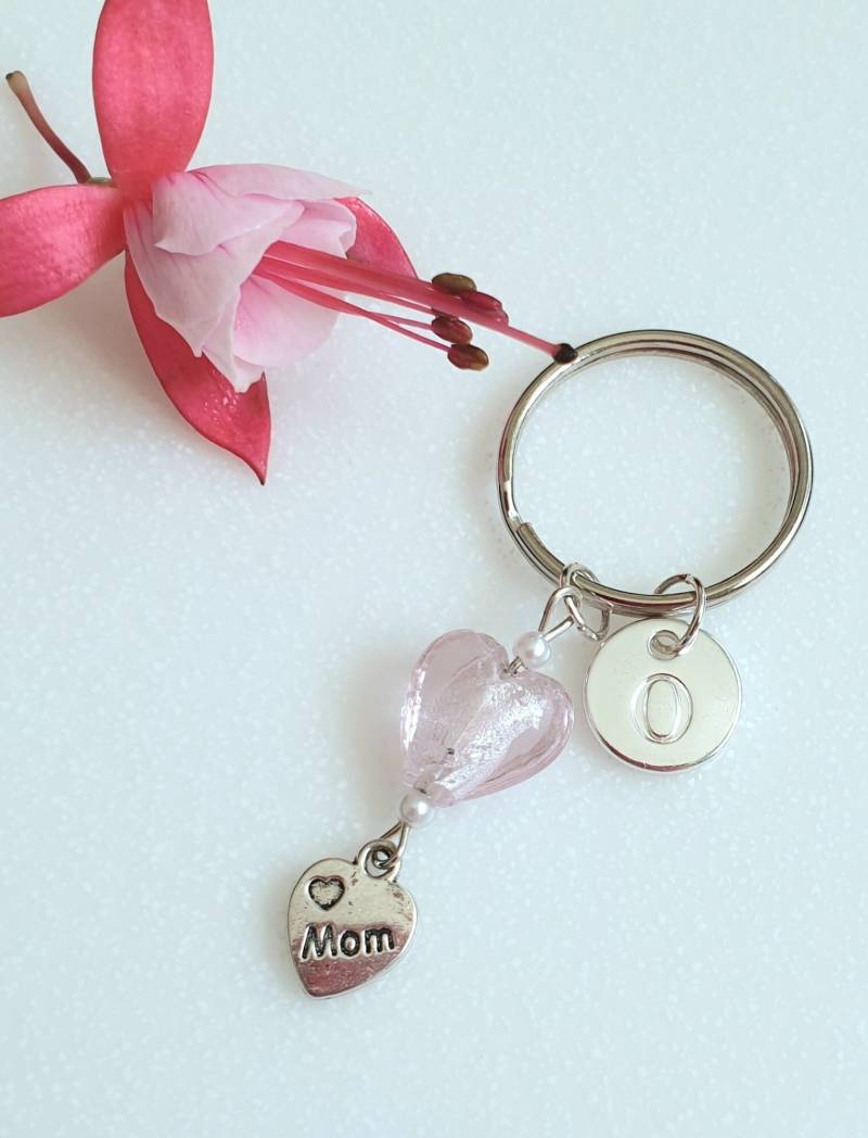 Mama Xoxo Schlüsselanhänger, Murano Glas Geschenk Für Mama, Schlüsselanhänger Herz-Geschenk Herz von ScatterlingDesigns