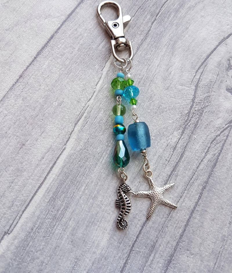 Meer Tasche Charme, Reißverschluss Taschenanhänger, Inspiriert Geschenk, See Handtasche Tier-Liebhaber-Geschenk, Perlen Taschenanhänger von ScatterlingDesigns