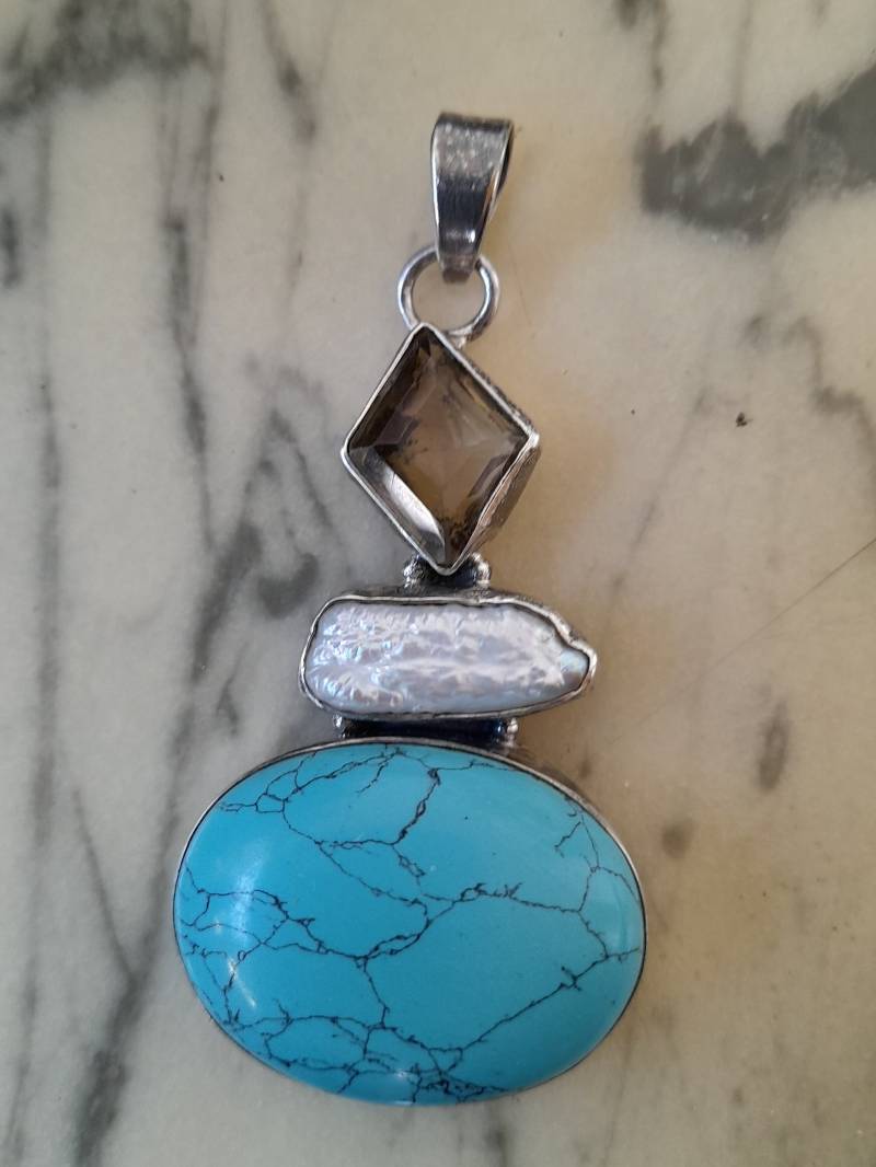Einzelstück - Anhänger Für Kette Türkis, Perlmut Und Rauchquarz von Schabanag
