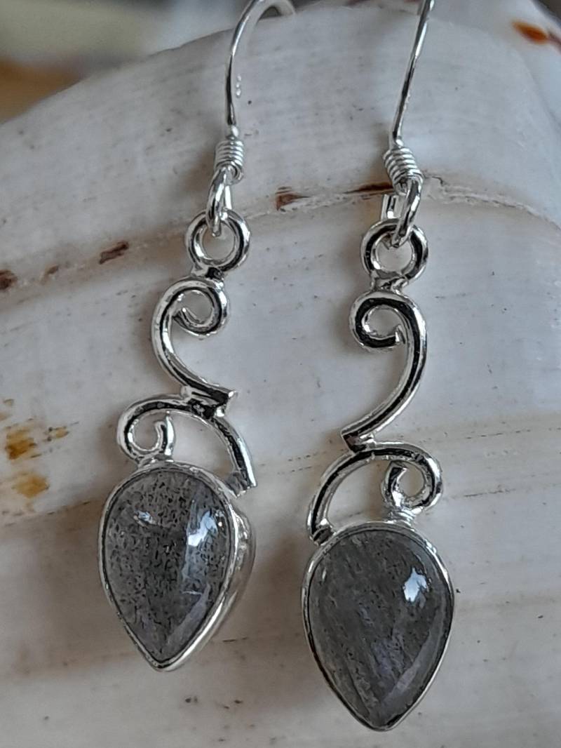 Interessante Lange Ohrhänger Ohrringe 925 Er Sterling Silber Labradorit Interessante Lange Ohrhänger Ohrringe 925 Er Sterling Silber Labradorit von Schabanag