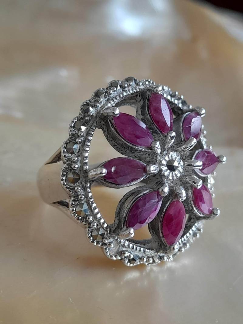 Interessanter Ring Silber Größe 55 Rubin Rotem Aventurin Und Markasit von Schabanag