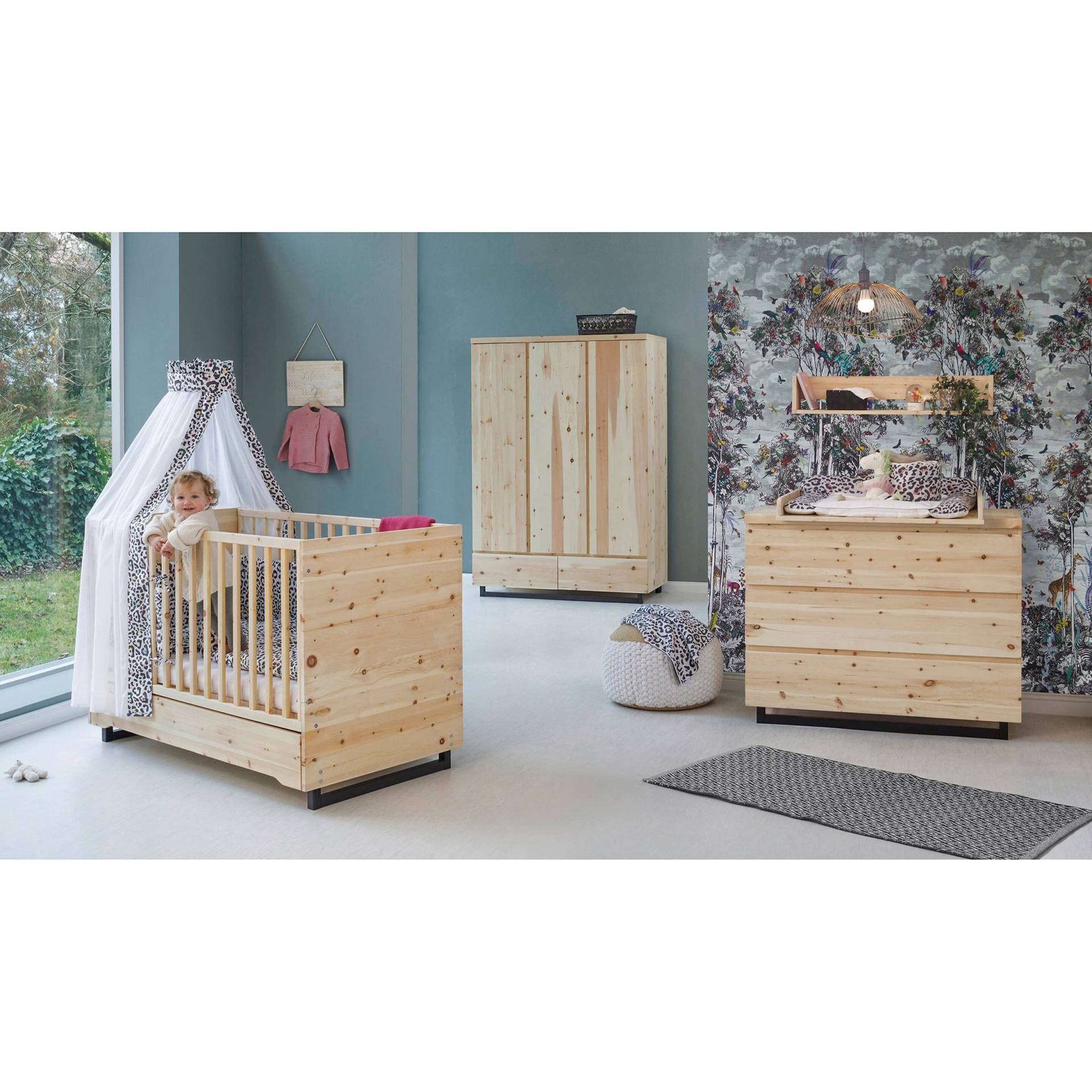 Schardt 3-tlg. Babyzimmer Zirbenholz mit 3-türigem Kleiderschrank von Schardt