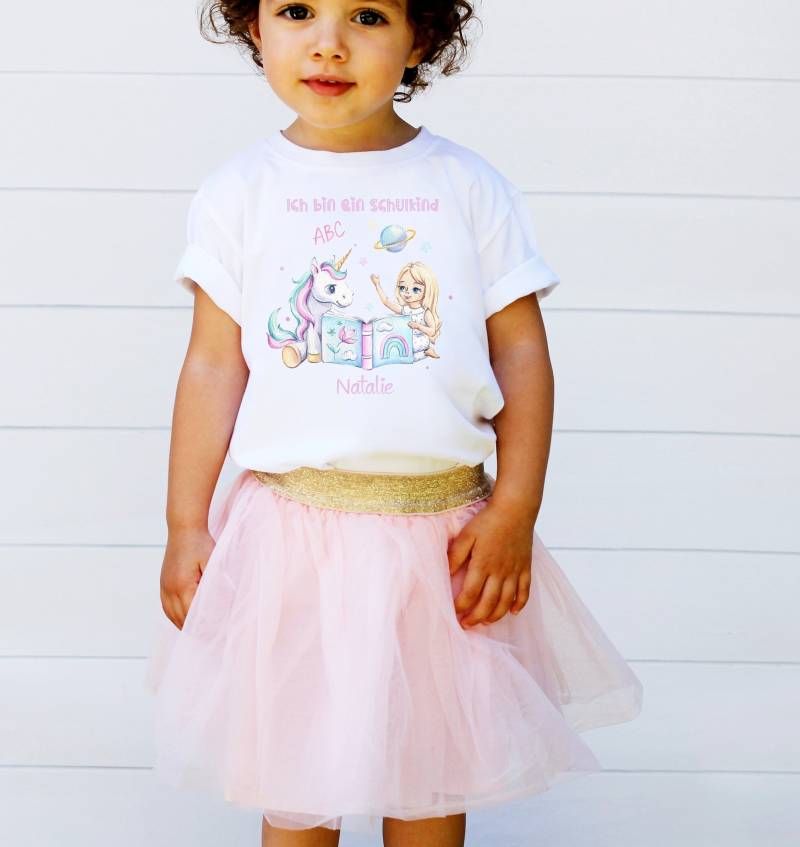 Einschulung Shirt/T-Shirt Unicorn Mädchen/ A B C Buch Schulkind 2023/ Erstklässler Einschulung Shirt/T-Shirt Unicorn Mädchen/ A B C Buch Schulkind 2023/ Erstklässler von SchatzGeschenke